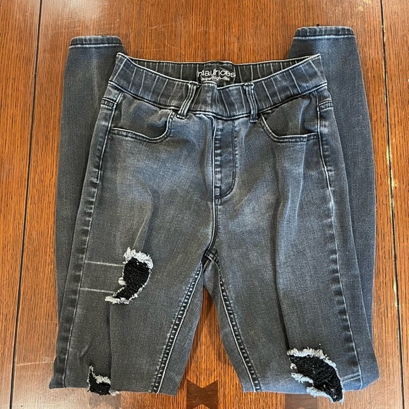 m jeans by maurices™ Black Cool Comfort Pull On Super High Rise Ripped Jegging S - Picture 5 of 10